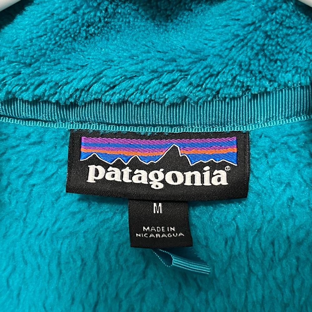 Patagonia Women's Re-Tool Snap Fleece Pullover Teal - Picture 3 of 5